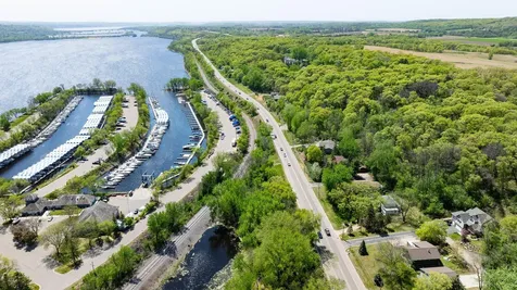 63X Oakwood Street S Bayport MN 55003