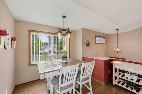 6156 152nd Street N Hugo MN 55038