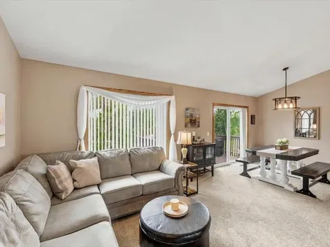 6156 152nd Street N Hugo MN 55038