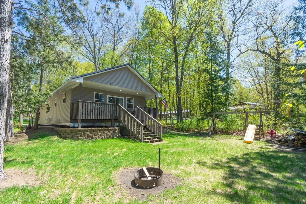 48475 197th Avenue Mcgregor MN 55760