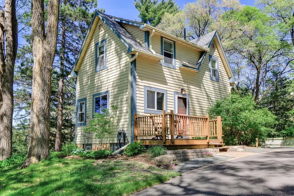 6283 Kerry Lane NE Fridley MN 55432