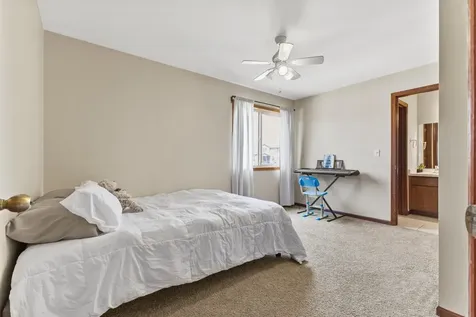 1141 Jasmine Lane Jordan MN 55352