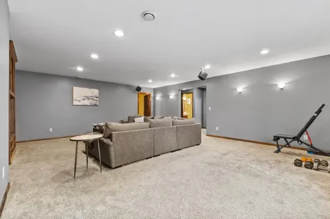 1141 Jasmine Lane Jordan MN 55352