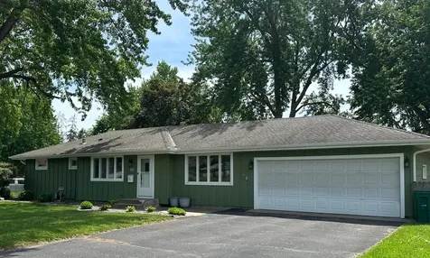 121 E 94 1/2 Street Bloomington MN 55420