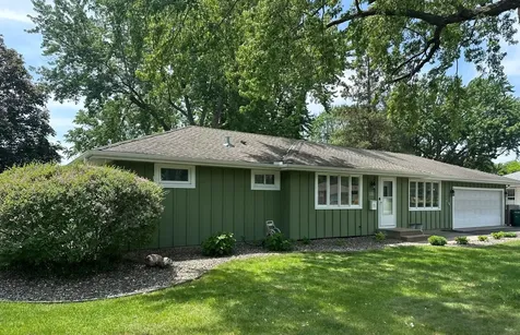 121 E 94 1/2 Street Bloomington MN 55420