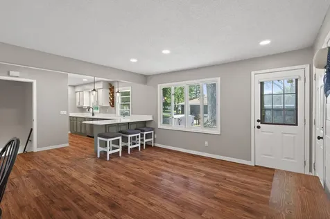 121 E 94 1/2 Street Bloomington MN 55420