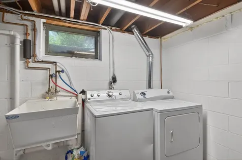 121 E 94 1/2 Street Bloomington MN 55420