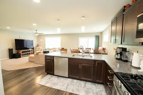 9415 Toledo Lane N Brooklyn Park MN 55443