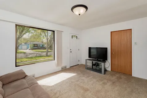 822 16th Street N Moorhead MN 56560