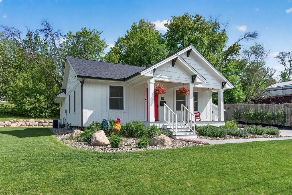 822 Laurel Street W Stillwater MN 55082
