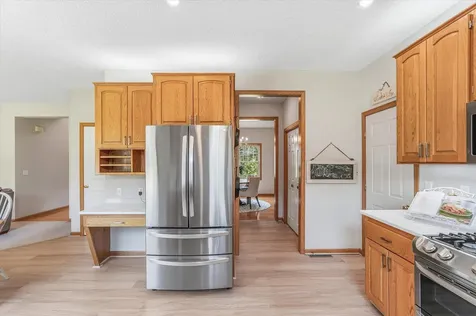 27215 140th Street NW Zimmerman MN 55398