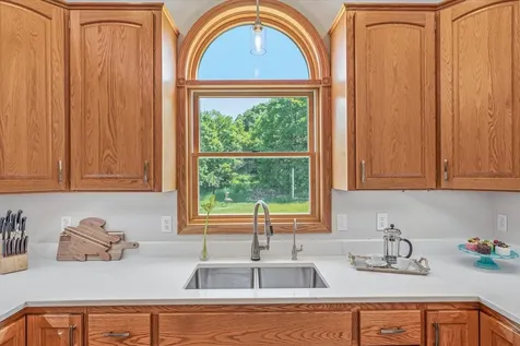 27215 140th Street NW Zimmerman MN 55398