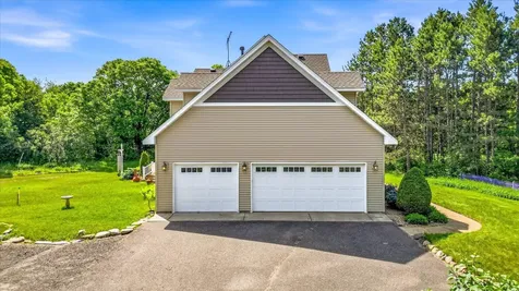 27215 140th Street NW Zimmerman MN 55398