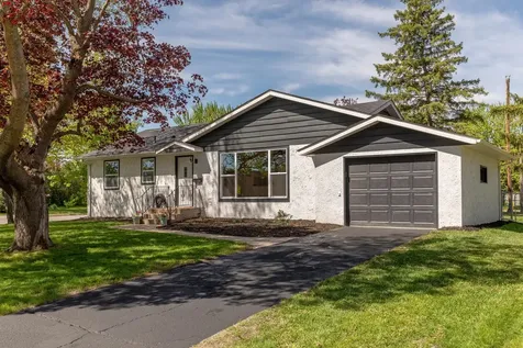 1203 10th Avenue NE Brainerd MN 56401
