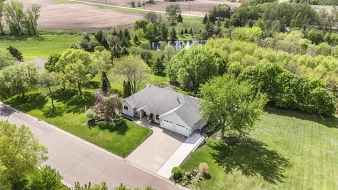 400 Klarsyn Street SE Cokato MN 55321