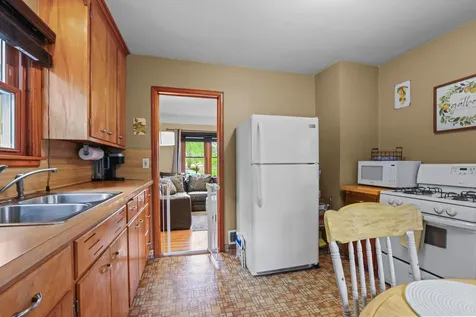 4366 Vera Cruz Avenue N Robbinsdale MN 55422