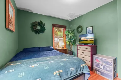 4366 Vera Cruz Avenue N Robbinsdale MN 55422
