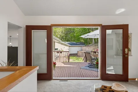 305 Trilane Circle Norwood Young America MN 55397