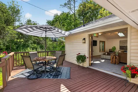 305 Trilane Circle Norwood Young America MN 55397