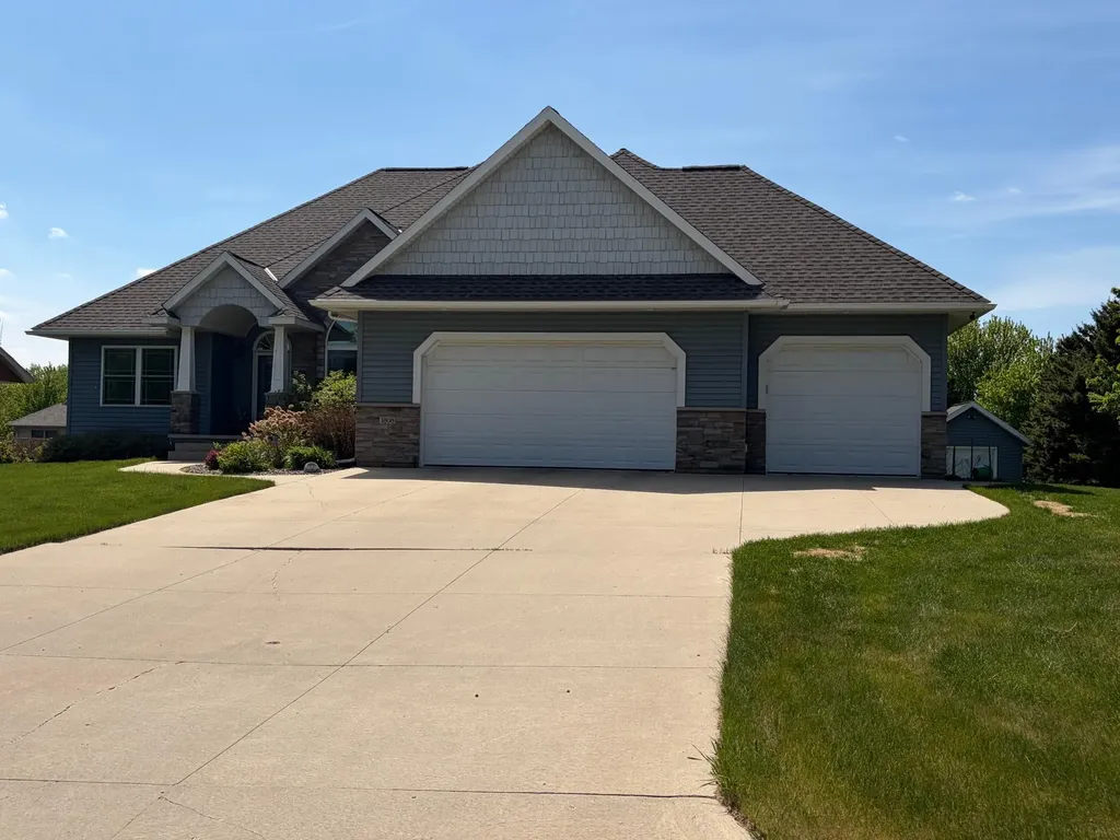 1808 4th Street NE Willmar MN 56201