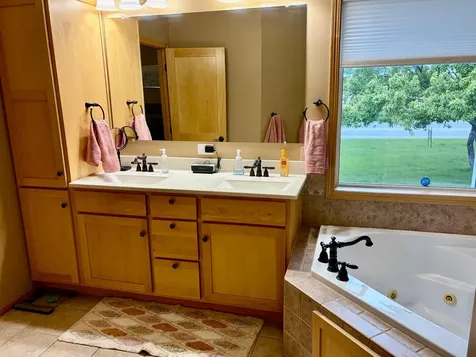 1808 4th Street NE Willmar MN 56201