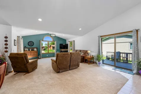 1955 Dorathea Boulevard Worthington MN 56187