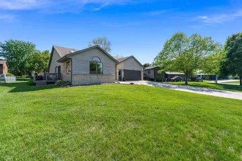 1955 Dorathea Boulevard Worthington MN 56187