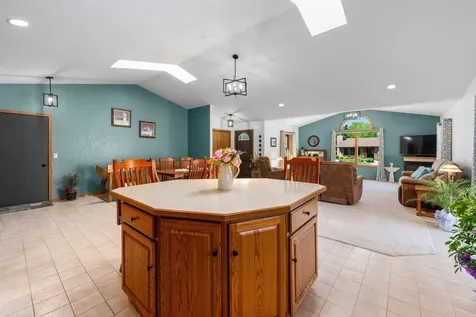 1955 Dorathea Boulevard Worthington MN 56187