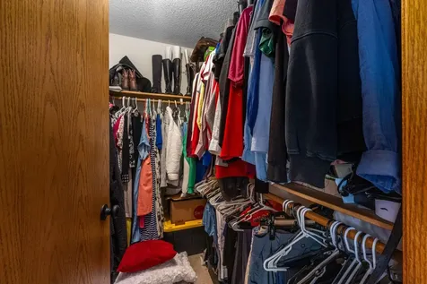 1955 Dorathea Boulevard Worthington MN 56187