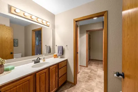 1955 Dorathea Boulevard Worthington MN 56187