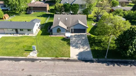 1955 Dorathea Boulevard Worthington MN 56187