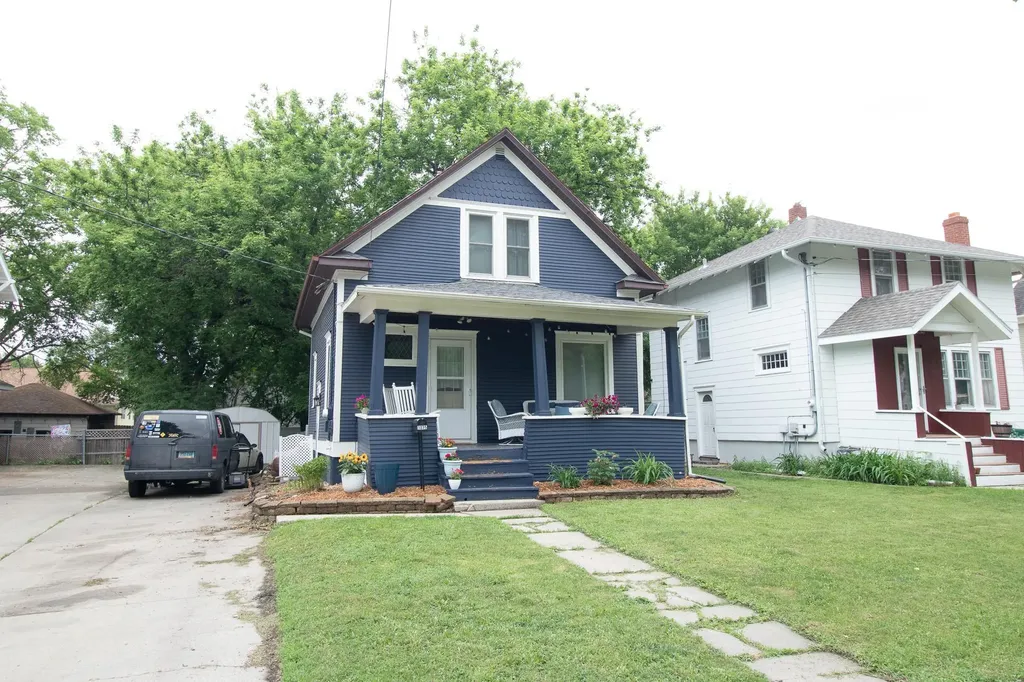 1035 12th Street N Fargo ND 58102