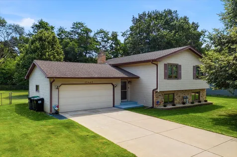 13445 Gladiola Street NW Andover MN 55304