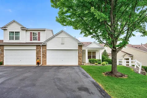 4693 Bloomberg Lane Inver Grove Heights MN 55076