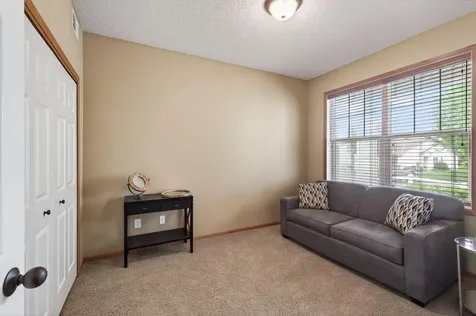 4693 Bloomberg Lane Inver Grove Heights MN 55076