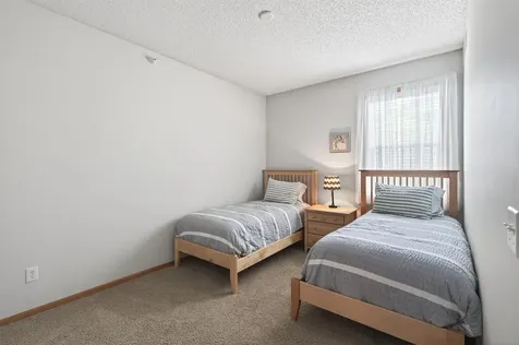 4693 Bloomberg Lane Inver Grove Heights MN 55076