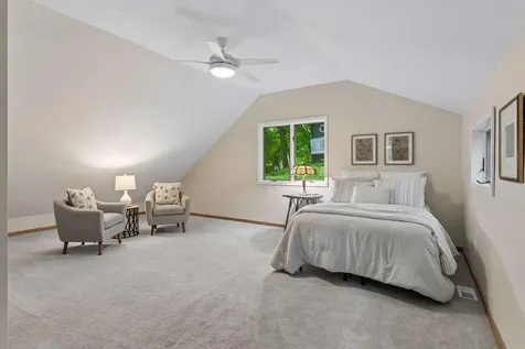 4827 Lamplighters Lane Minnetonka MN 55345