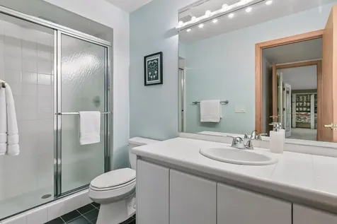 4827 Lamplighters Lane Minnetonka MN 55345