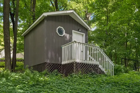 4827 Lamplighters Lane Minnetonka MN 55345