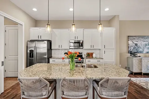 5073 Sundial Lane Woodbury MN 55129