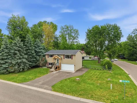 6420 Tomahawk Trail Circle Pines MN 55014