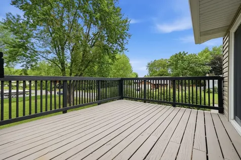 6420 Tomahawk Trail Circle Pines MN 55014