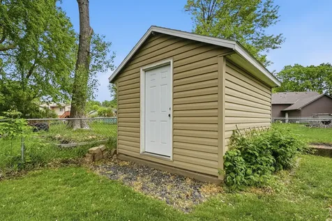 6420 Tomahawk Trail Circle Pines MN 55014