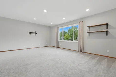 6420 Tomahawk Trail Circle Pines MN 55014
