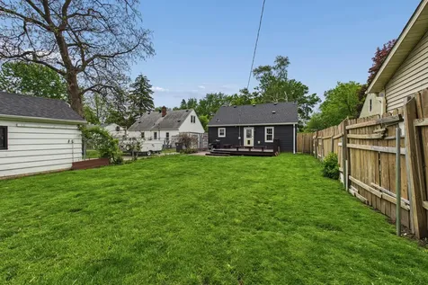 755 Iowa Avenue W Saint Paul MN 55117