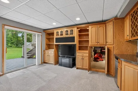 7987 Highland Drive Lino Lakes MN 55014