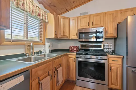 11781 Oakhill Drive Solon Springs WI 54873