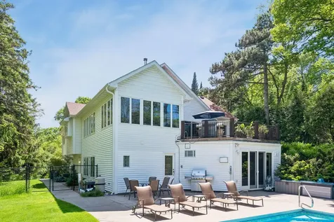 13920 Mcginty Road E Minnetonka MN 55305
