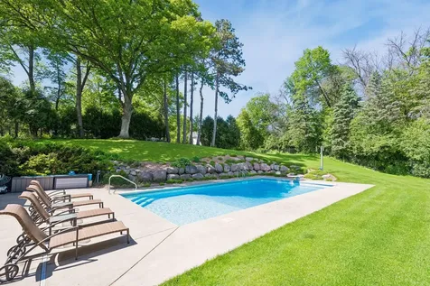 13920 Mcginty Road E Minnetonka MN 55305