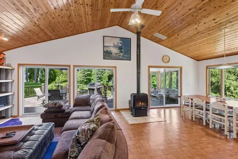 13920 Mcginty Road E Minnetonka MN 55305